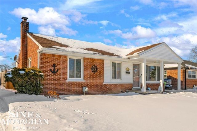 28637 Bohn Street, Roseville, MI 48066