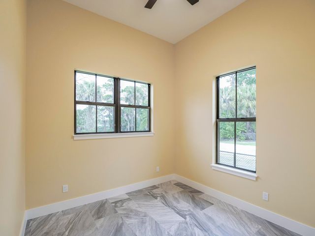 12906 83rd Avenue, Sebastian, FL 32958