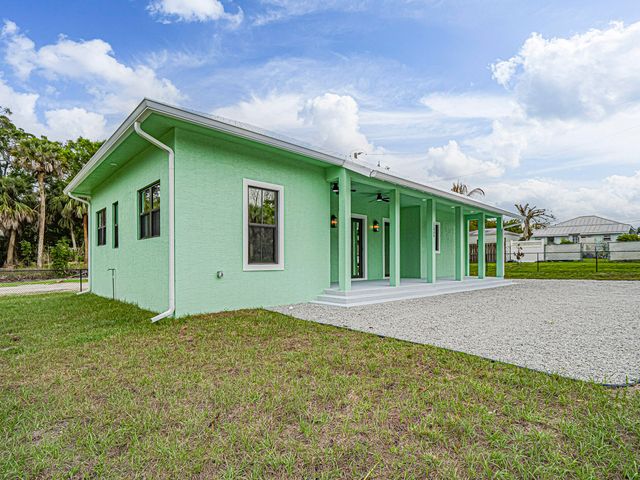 12906 83rd Avenue, Sebastian, FL 32958