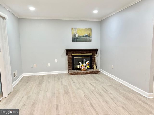 14713 FLINTS GROVE, North Potomac, MD 20878