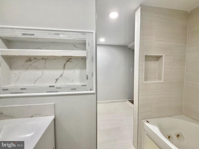 14713 FLINTS GROVE, North Potomac, MD 20878