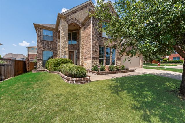 419 Aylesbury Drive, Roanoke, TX 76262