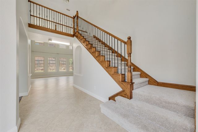 419 Aylesbury Drive, Roanoke, TX 76262