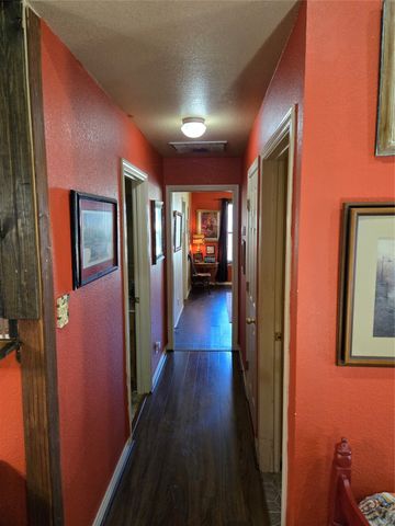 104 Shadowglenn Drive, Weatherford, TX 76087