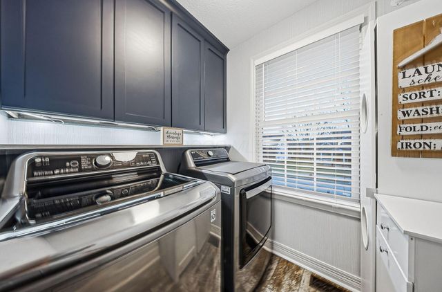 565 Apple Valley Circle, Delaware, OH 43015