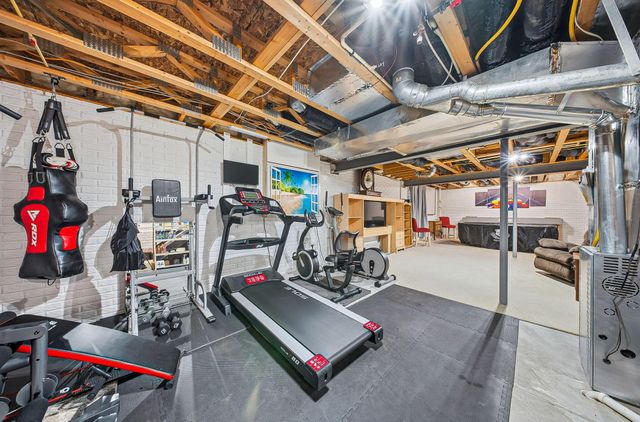 565 Apple Valley Circle, Delaware, OH 43015