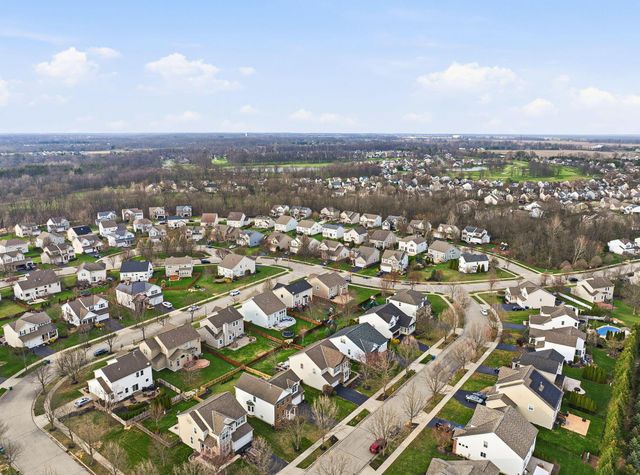 565 Apple Valley Circle, Delaware, OH 43015