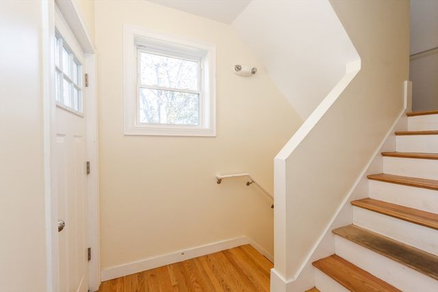 182 Calumet St 182, Boston, MA 02120