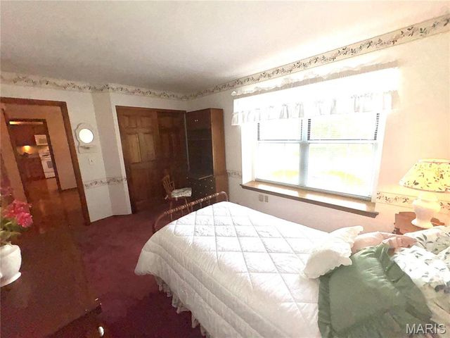 15803 Harris Ridge Court, Chesterfield, MO 63017