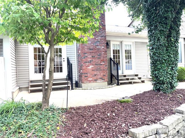 15803 Harris Ridge Court, Chesterfield, MO 63017