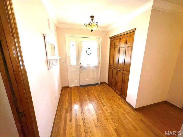 15803 Harris Ridge Court, Chesterfield, MO 63017