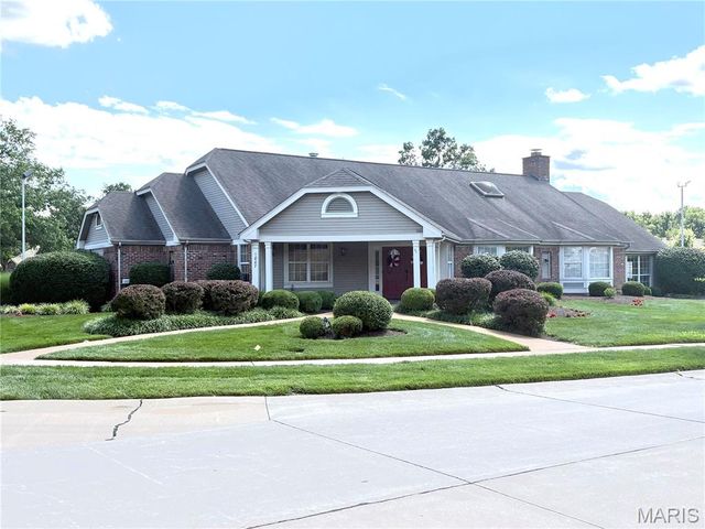 15803 Harris Ridge Court, Chesterfield, MO 63017