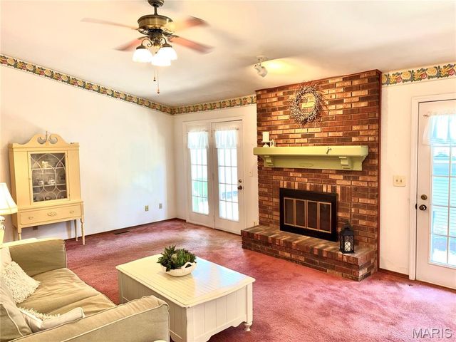 15803 Harris Ridge Court, Chesterfield, MO 63017