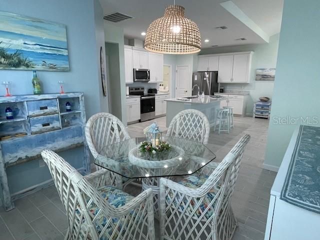 261 GYPSY PALACE LANE, Daytona Beach, FL 32124