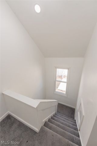 5811 Madison Avenue, Cleveland, OH 44102