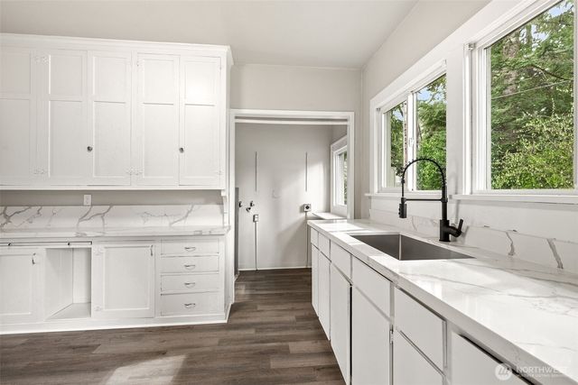 1516 Fones Road SE, Olympia, WA 98501