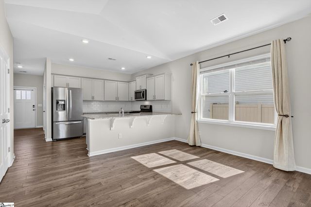 1095 Longstone Way, Spartanburg, SC 29306