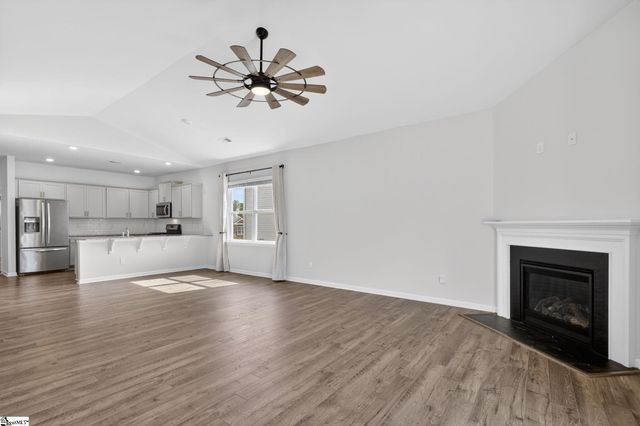 1095 Longstone Way, Spartanburg, SC 29306