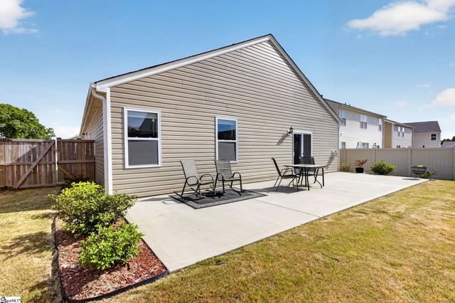 1095 Longstone Way, Spartanburg, SC 29306