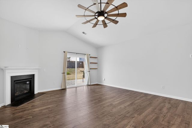 1095 Longstone Way, Spartanburg, SC 29306