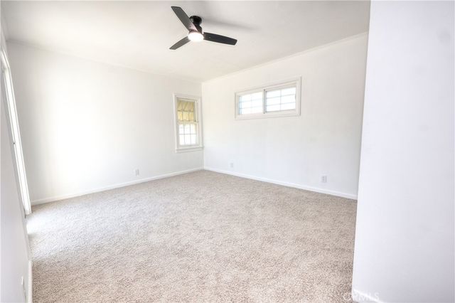 8725 S Gramercy Place, Los Angeles, CA 90047