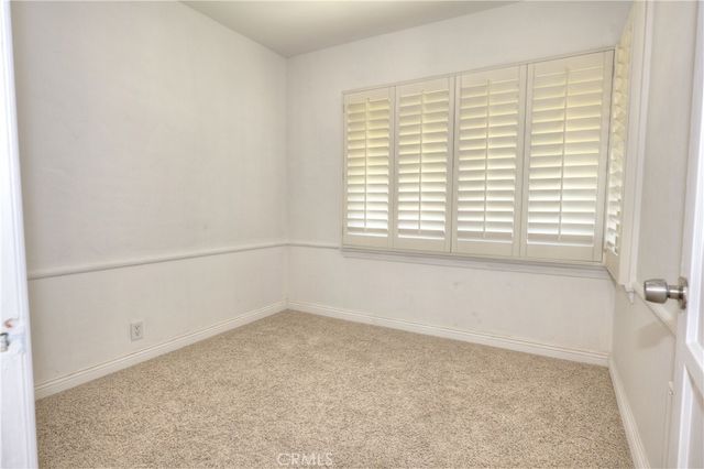 8725 S Gramercy Place, Los Angeles, CA 90047