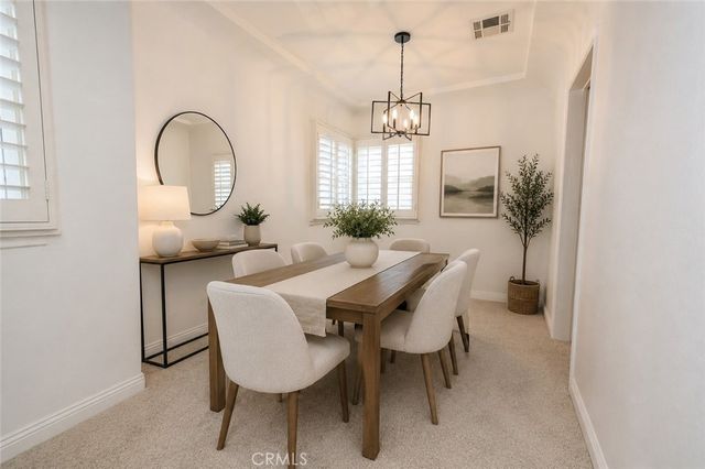 8725 S Gramercy Place, Los Angeles, CA 90047