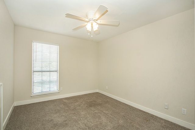 1104 Riverchase Lane 204, Arlington, TX 76011