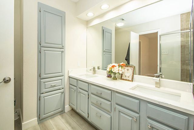 1104 Riverchase Lane 204, Arlington, TX 76011