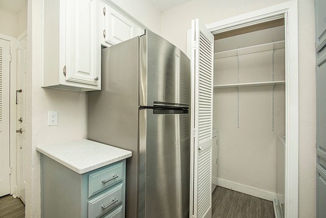 1104 Riverchase Lane 204, Arlington, TX 76011