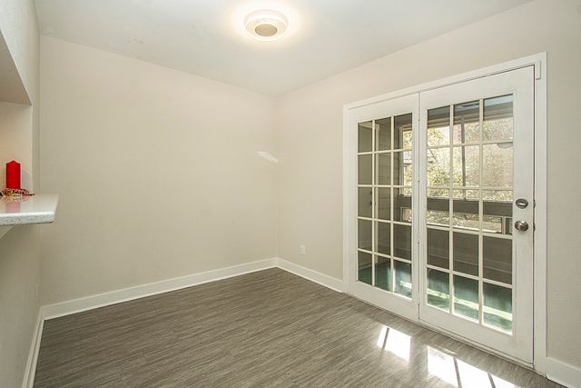 1104 Riverchase Lane 204, Arlington, TX 76011