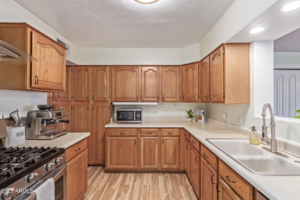 3607 N 21ST Avenue, Phoenix, AZ 85015