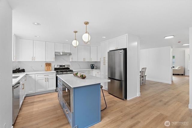 18515 147th Court SE, Renton, WA 98058