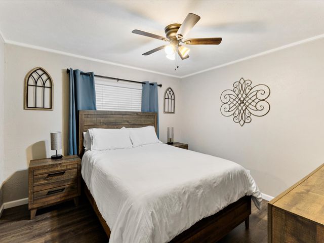 5004 Crutchberry Place, The Colony, TX 75056