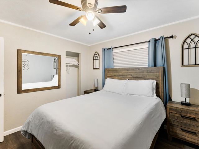 5004 Crutchberry Place, The Colony, TX 75056