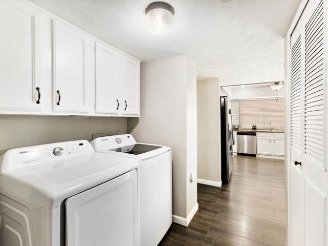 5004 Crutchberry Place, The Colony, TX 75056