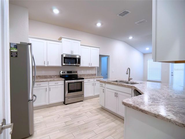 4549 SE 25TH LOOP, Ocala, FL 34480