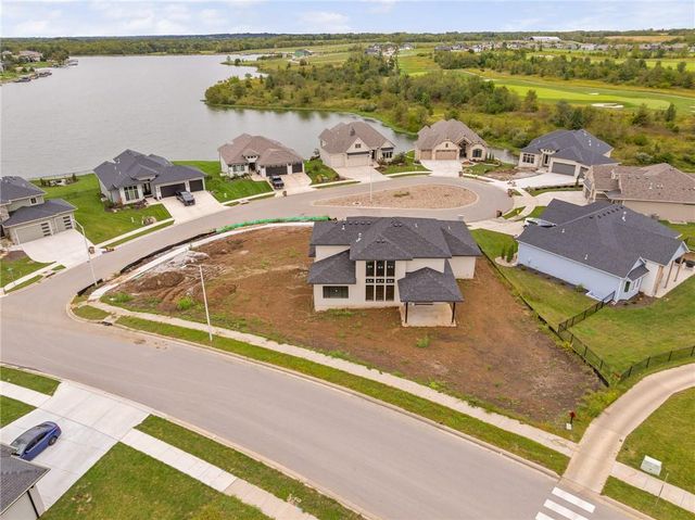 1401 Upton Court, Raymore, MO 64083