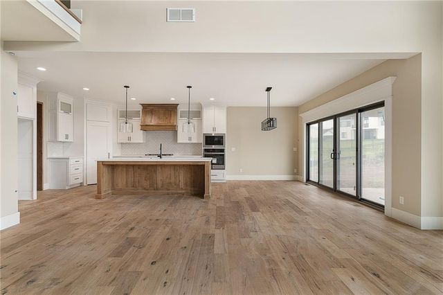 1401 Upton Court, Raymore, MO 64083