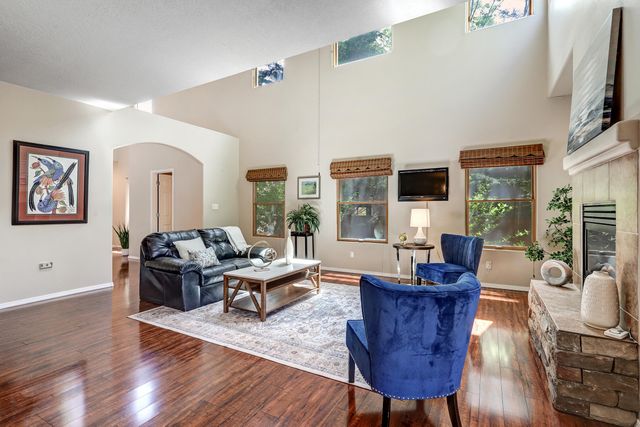 5201 Ancala Lane NE, Albuquerque, NM 87111