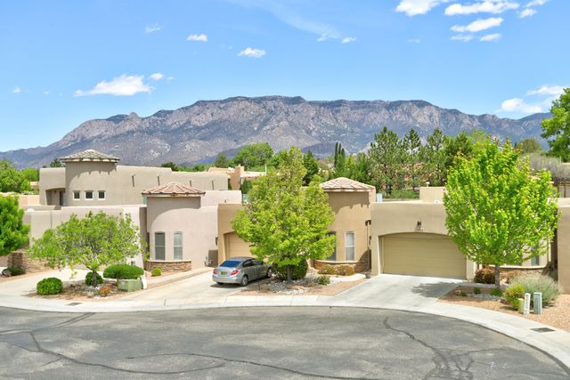 5201 Ancala Lane NE, Albuquerque, NM 87111