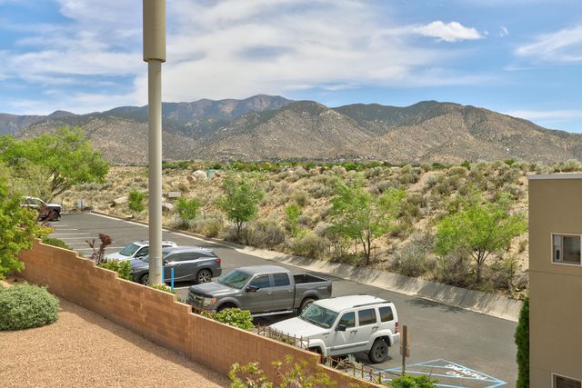 5201 Ancala Lane NE, Albuquerque, NM 87111