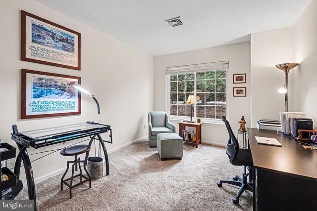 33 STERLING CT, Hershey, PA 17033