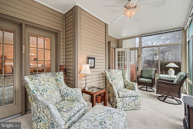 33 STERLING CT, Hershey, PA 17033