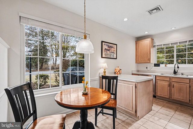 33 STERLING CT, Hershey, PA 17033