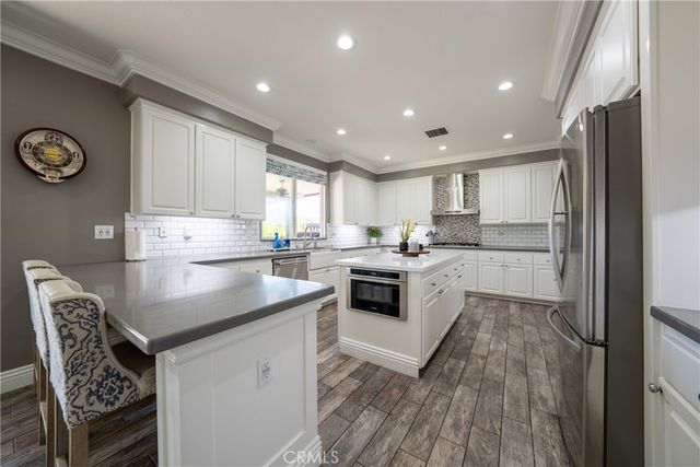 24037 Via Alisol, Murrieta, CA 92562