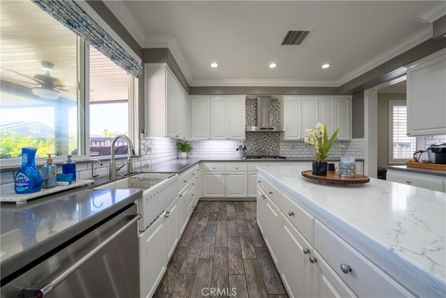 24037 Via Alisol, Murrieta, CA 92562