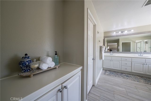 24037 Via Alisol, Murrieta, CA 92562