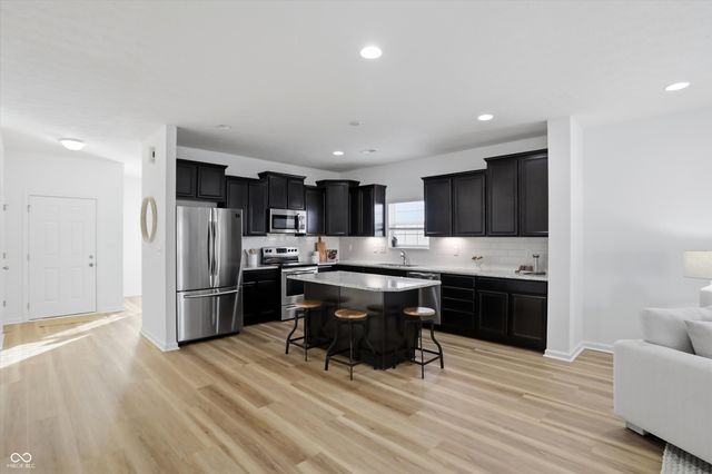 842 Declaration Drive, Pittsboro, IN 46167