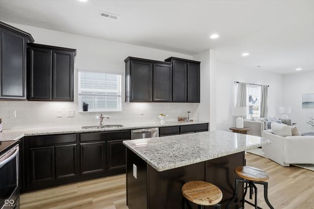 842 Declaration Drive, Pittsboro, IN 46167